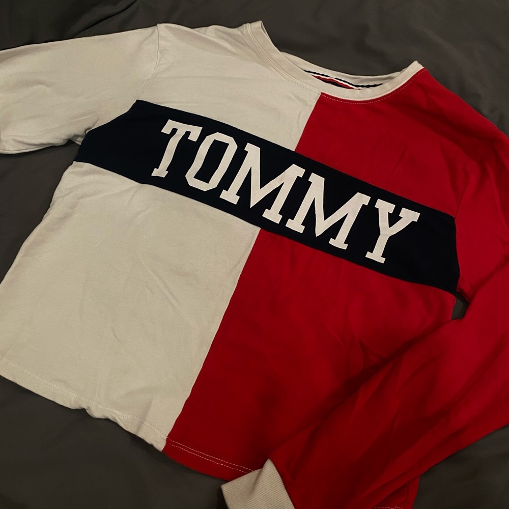 Tommy Hilfiger Long Sleeve Crop Top